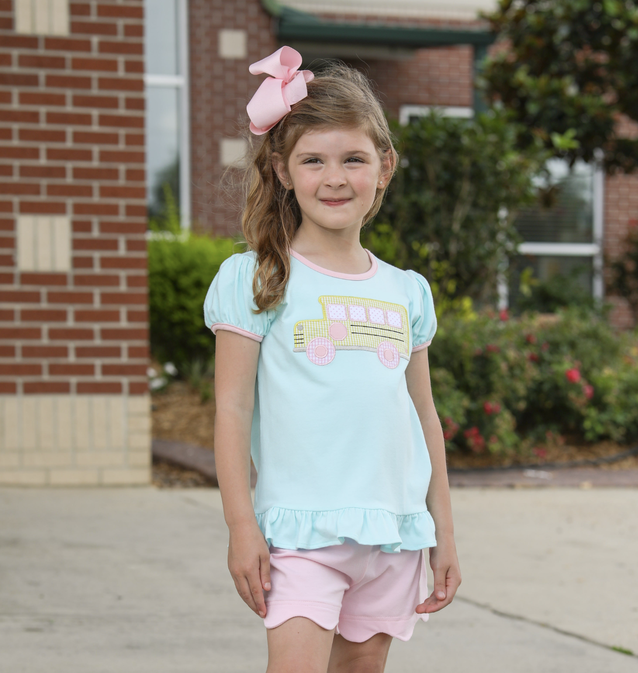 TSK Bus Ruffle Short Set