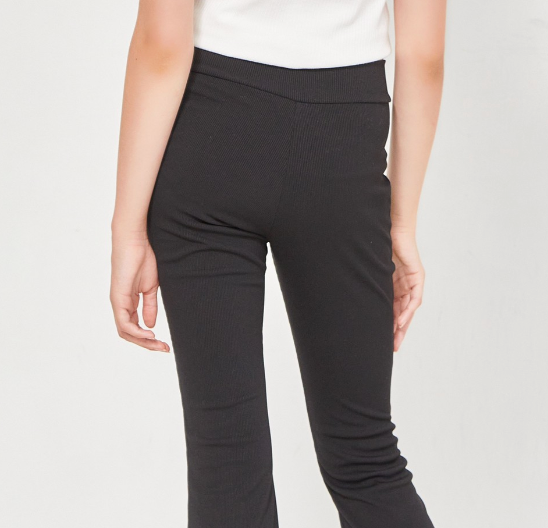 Crossover Waist Ribbed Flare Pants Black