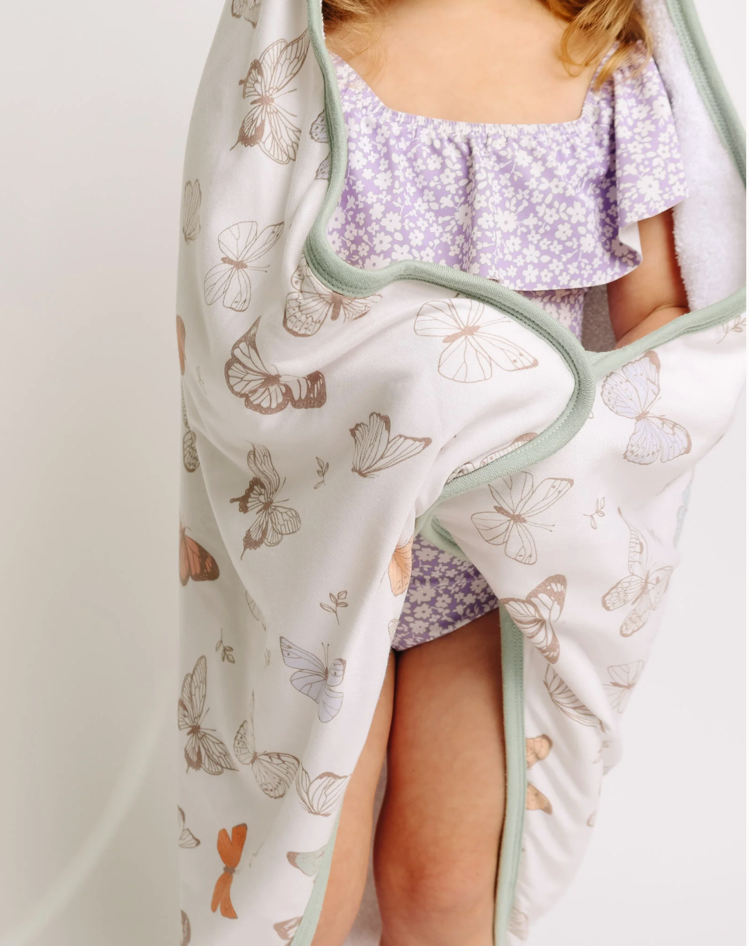 CP Luna Hooded Towel