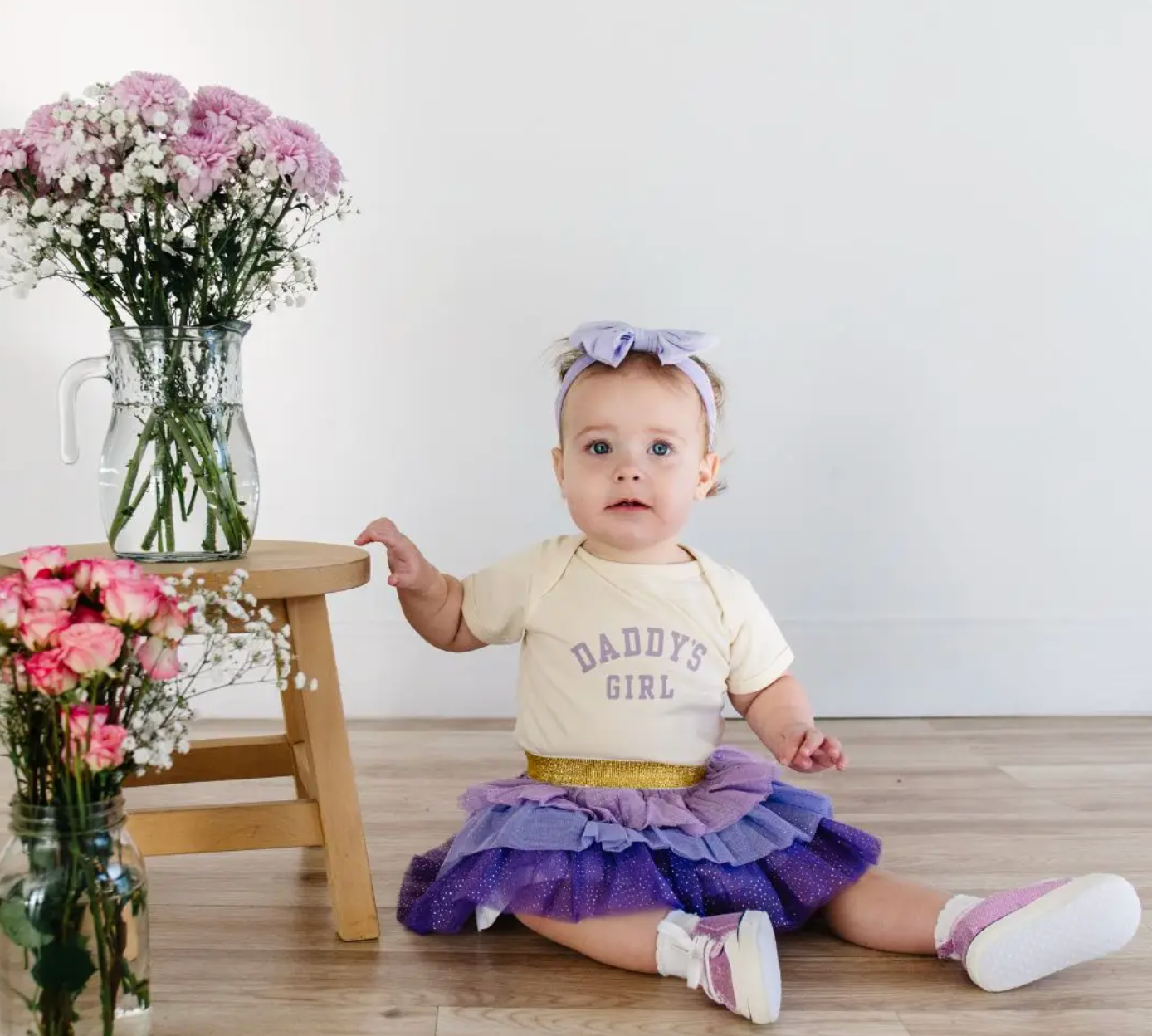 Daddy's Girl Short Sleeve Bodysuit