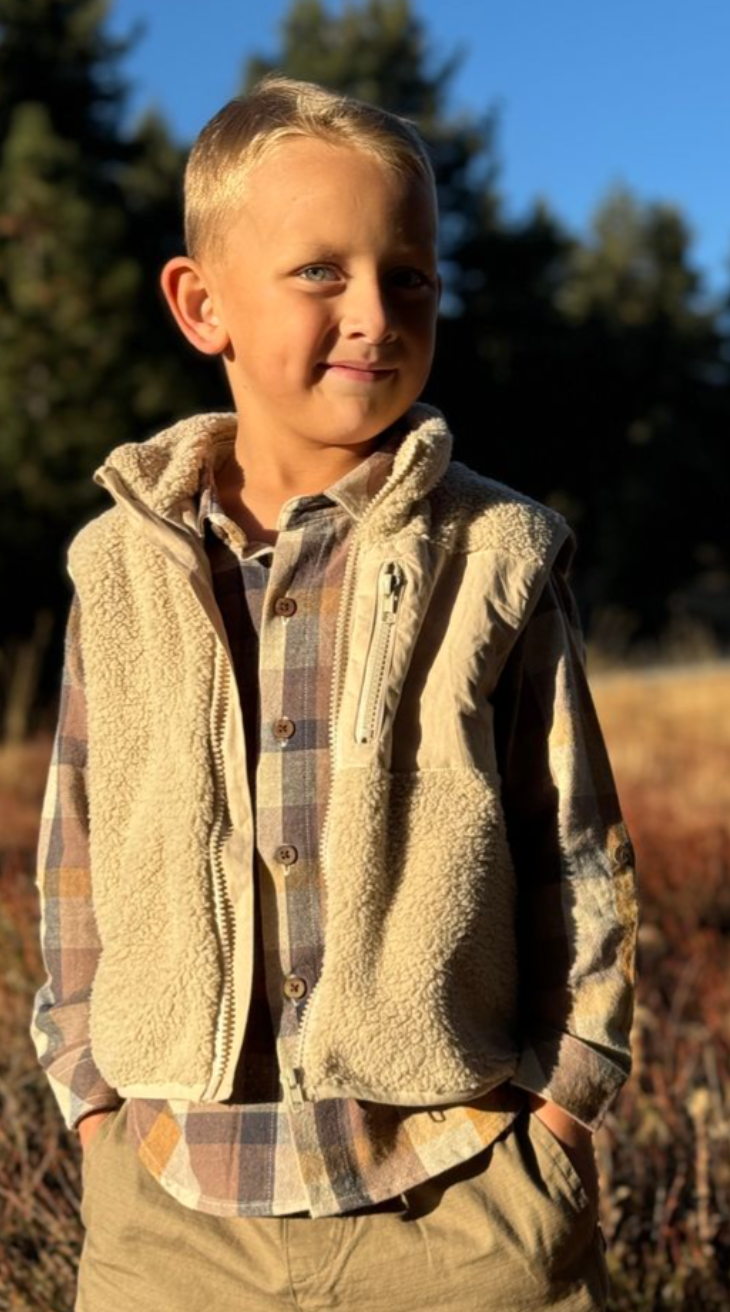 Me & Henry Gilt Sherpa Vest