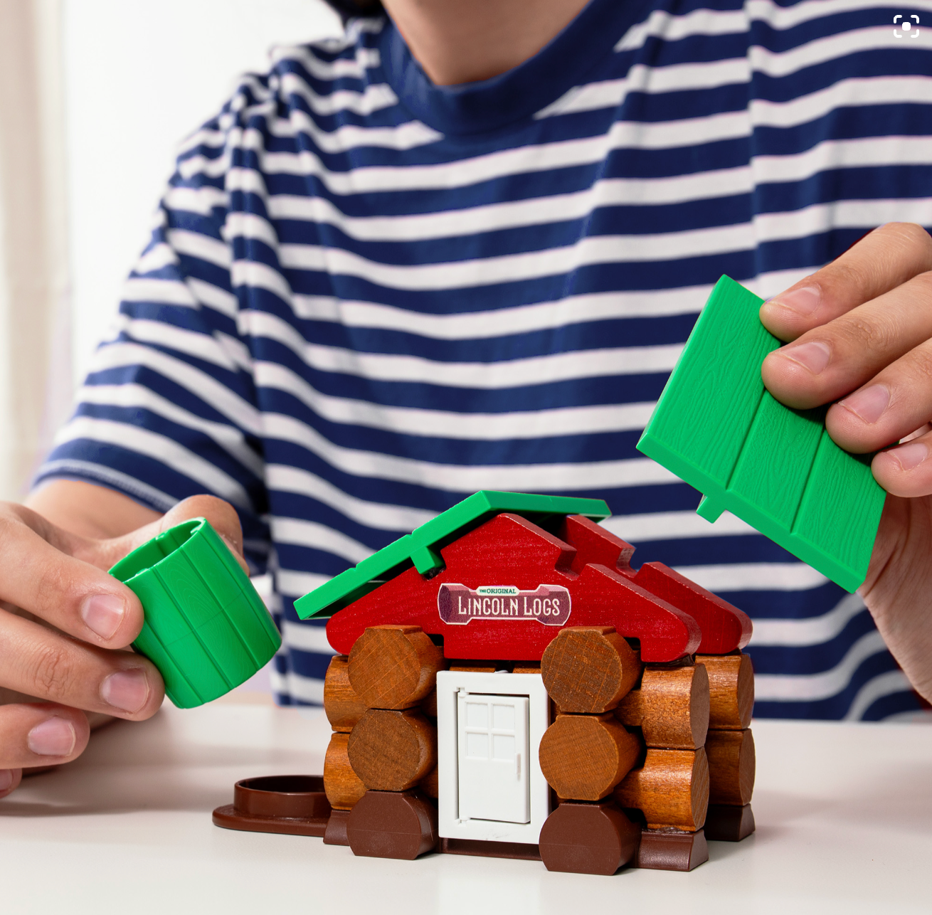 Schylling Lincoln Logs Mini Home - Mini Classics