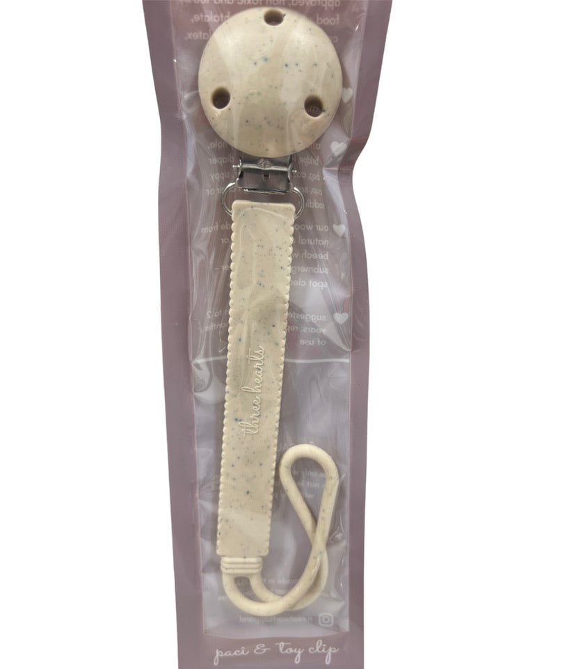 Alyssa Silicone Pacifier Clip