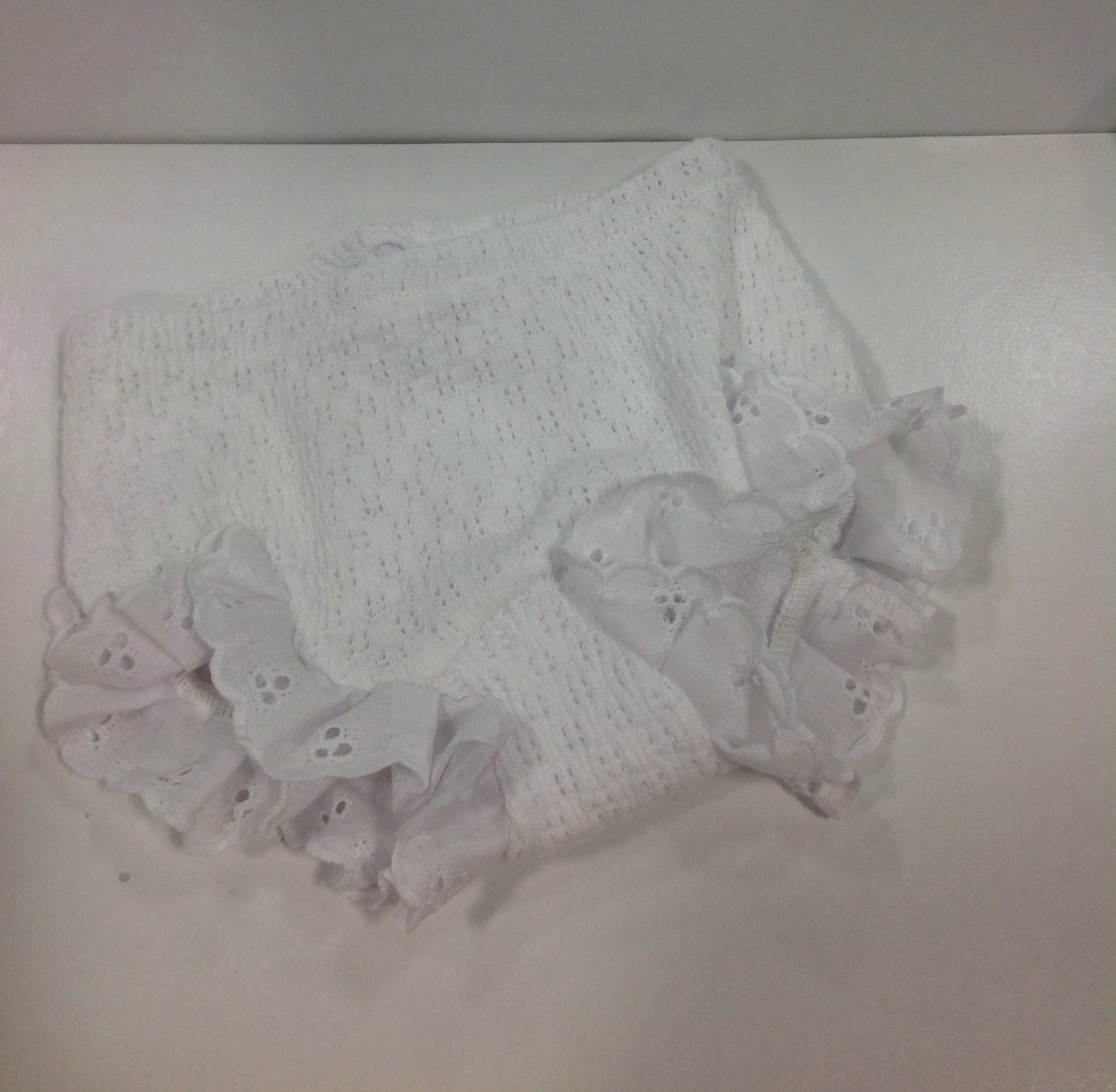 WHITE EYELET PATY BLOOMER