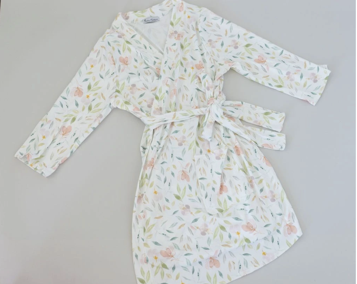 Evelynn Mom Robe