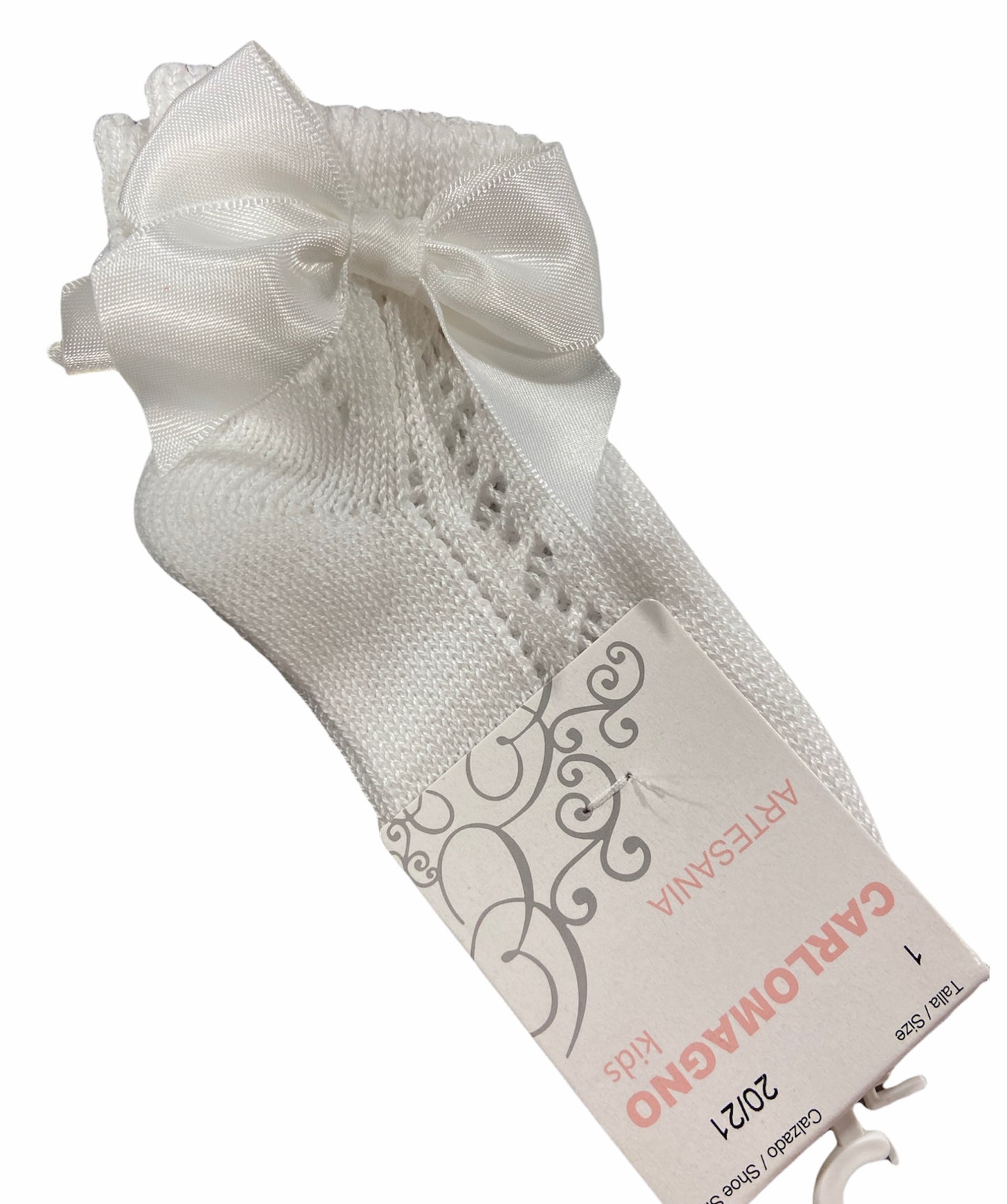 White Scottish Yarn Sock w/Bow