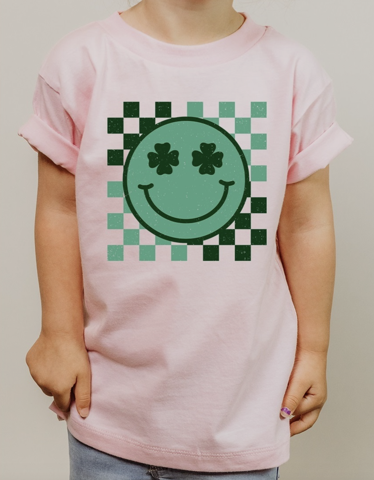 Checkered Clover Smiley Face Tee-Pink