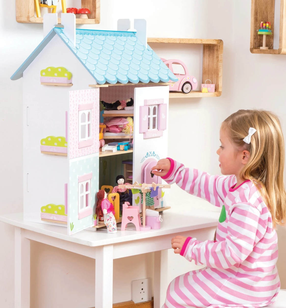 Blue Bird Cottage & Furniture