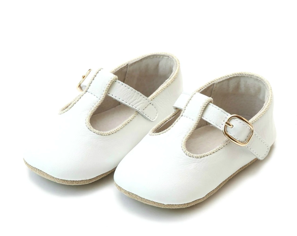Evie T-Bar Crib Mary Jane White