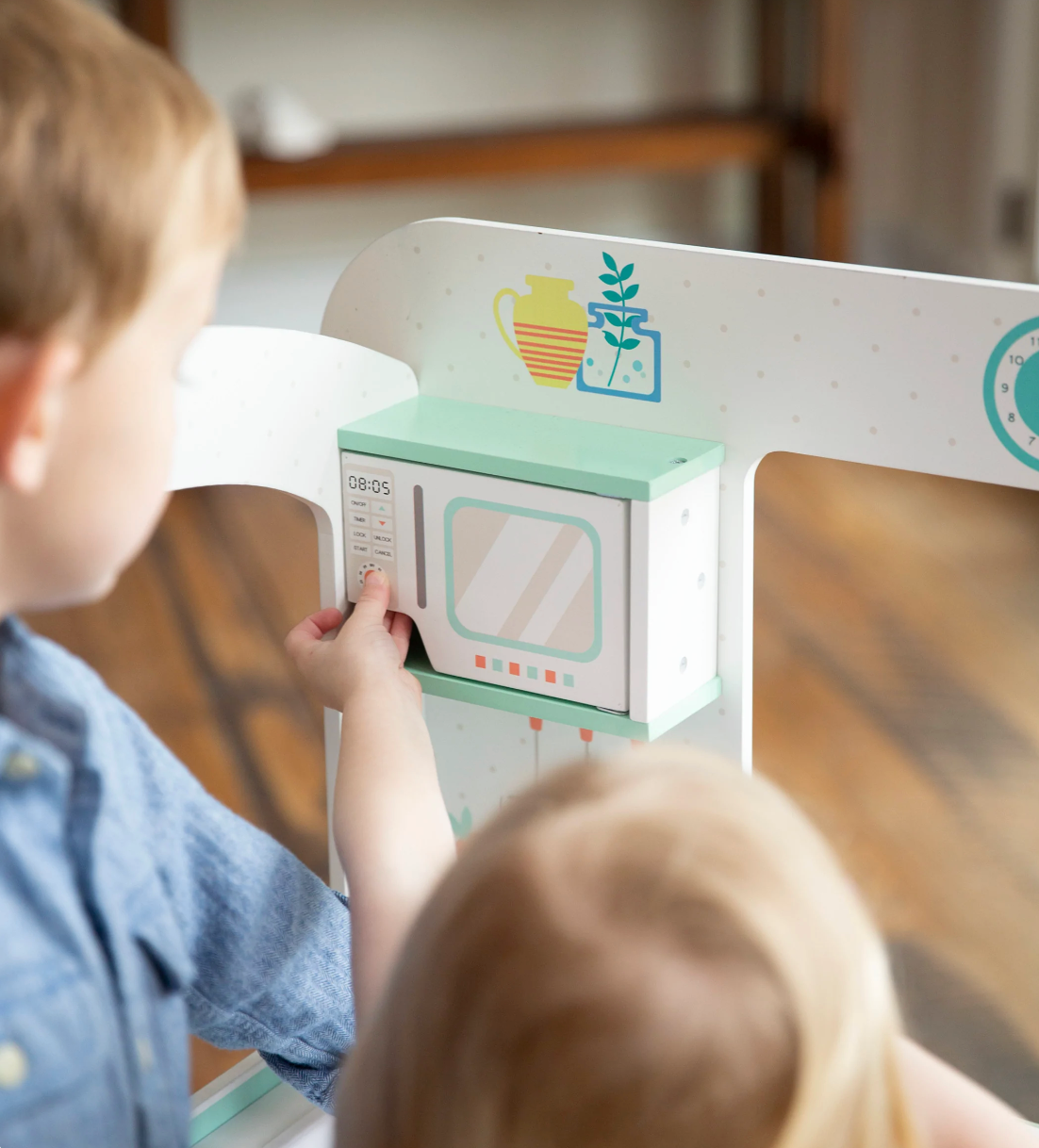 Orders Up Wooden Food Truck Kitchen with 12-Piece Wooden Culinary Play Set