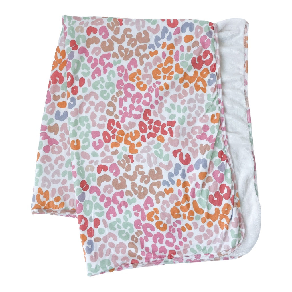 RR Lillian Plush Swaddle