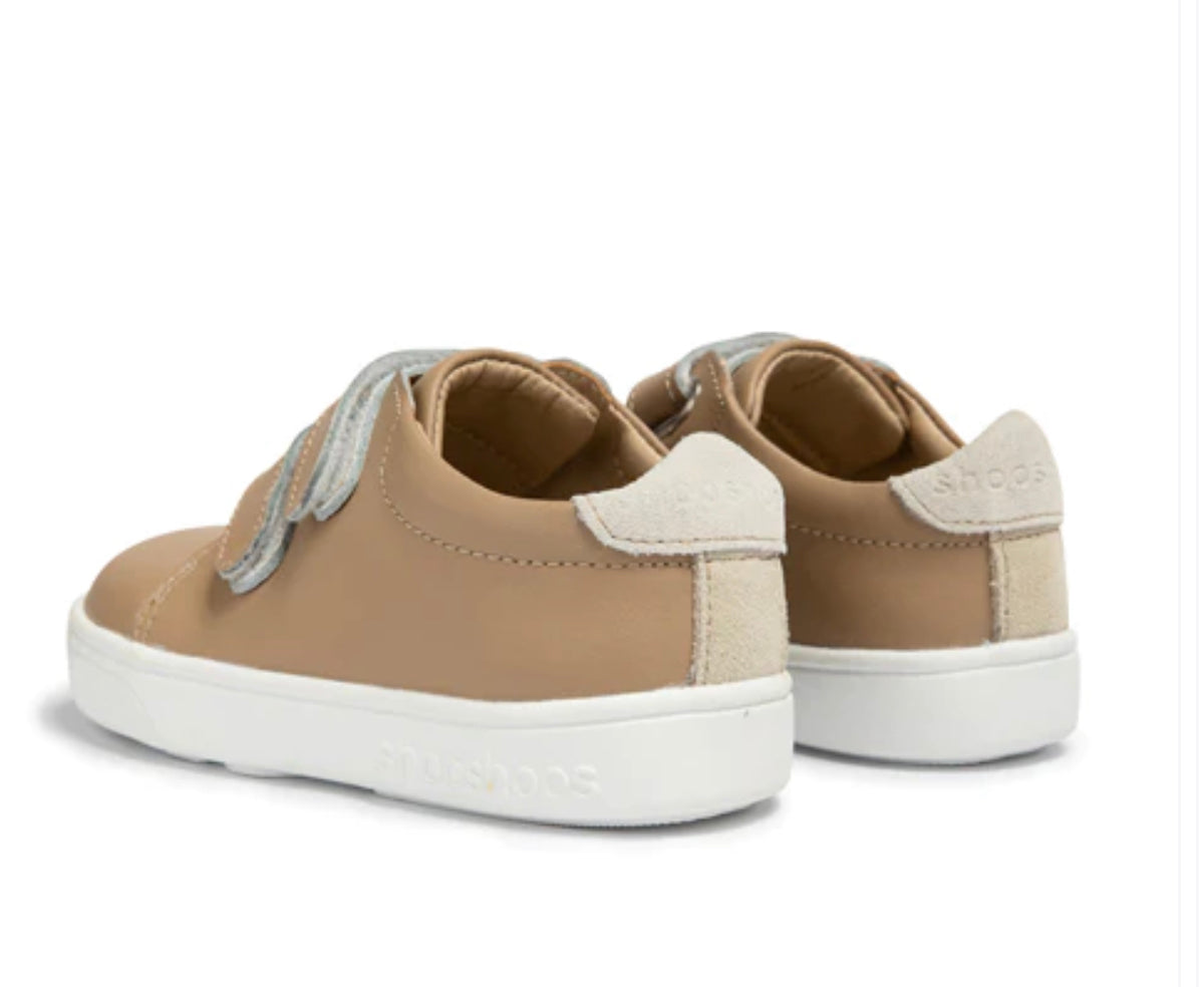 Brown ShooShoo Kicks