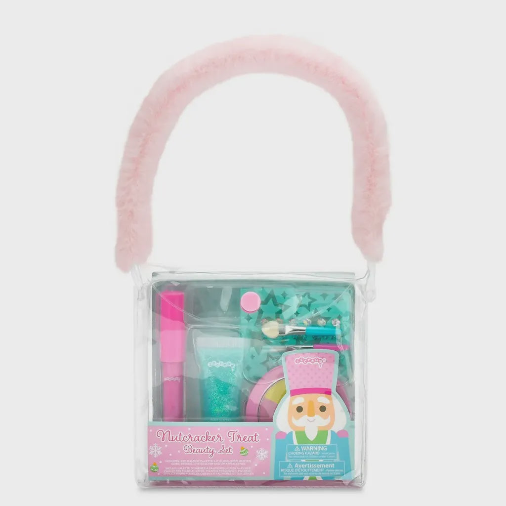 Iscream Nutcracker Treat Beauty Set
