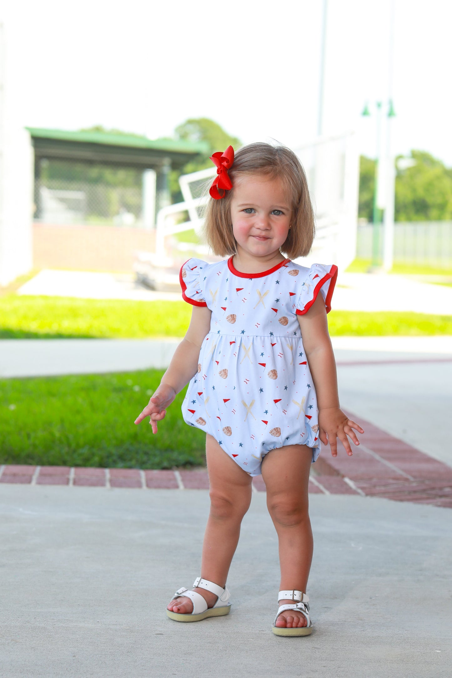 Trotter Street Kids All Star Flutter Bubble