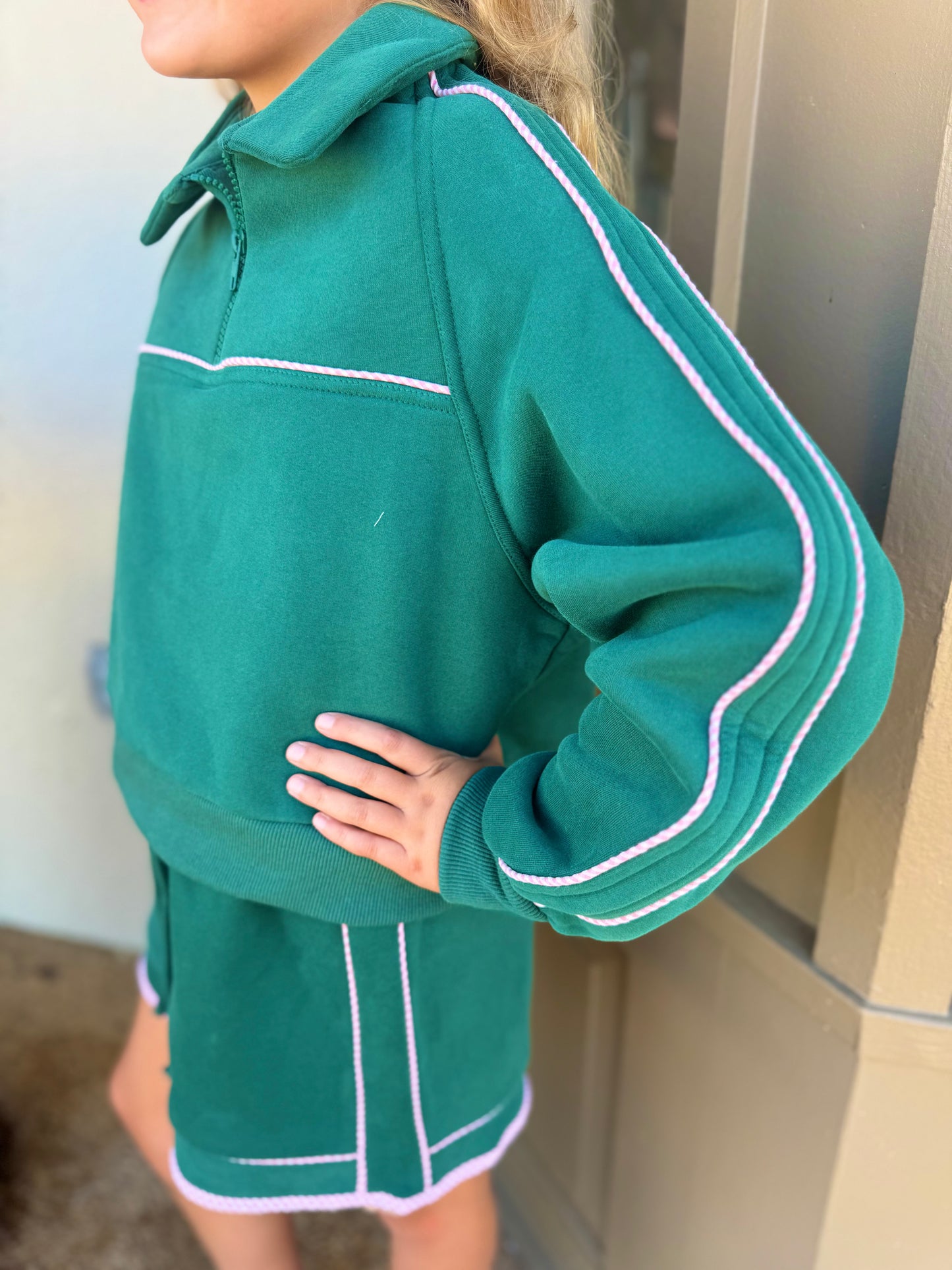 Peach Love Two Pc Set - Hunter Green