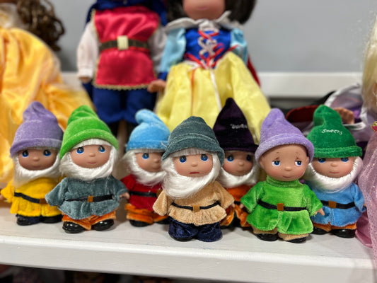 7 Dwarfs Doll Set