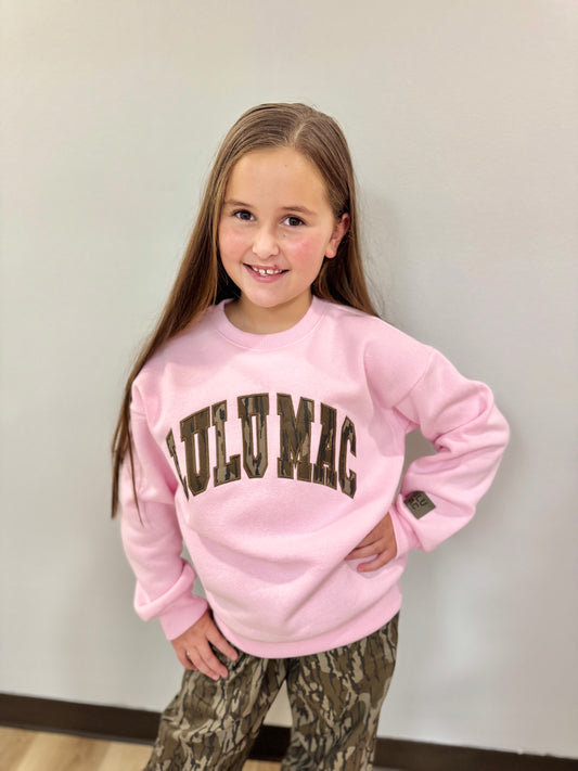 Lulu Mac Lt Pink w/Mossy Oak Bottomland Sweatshirt