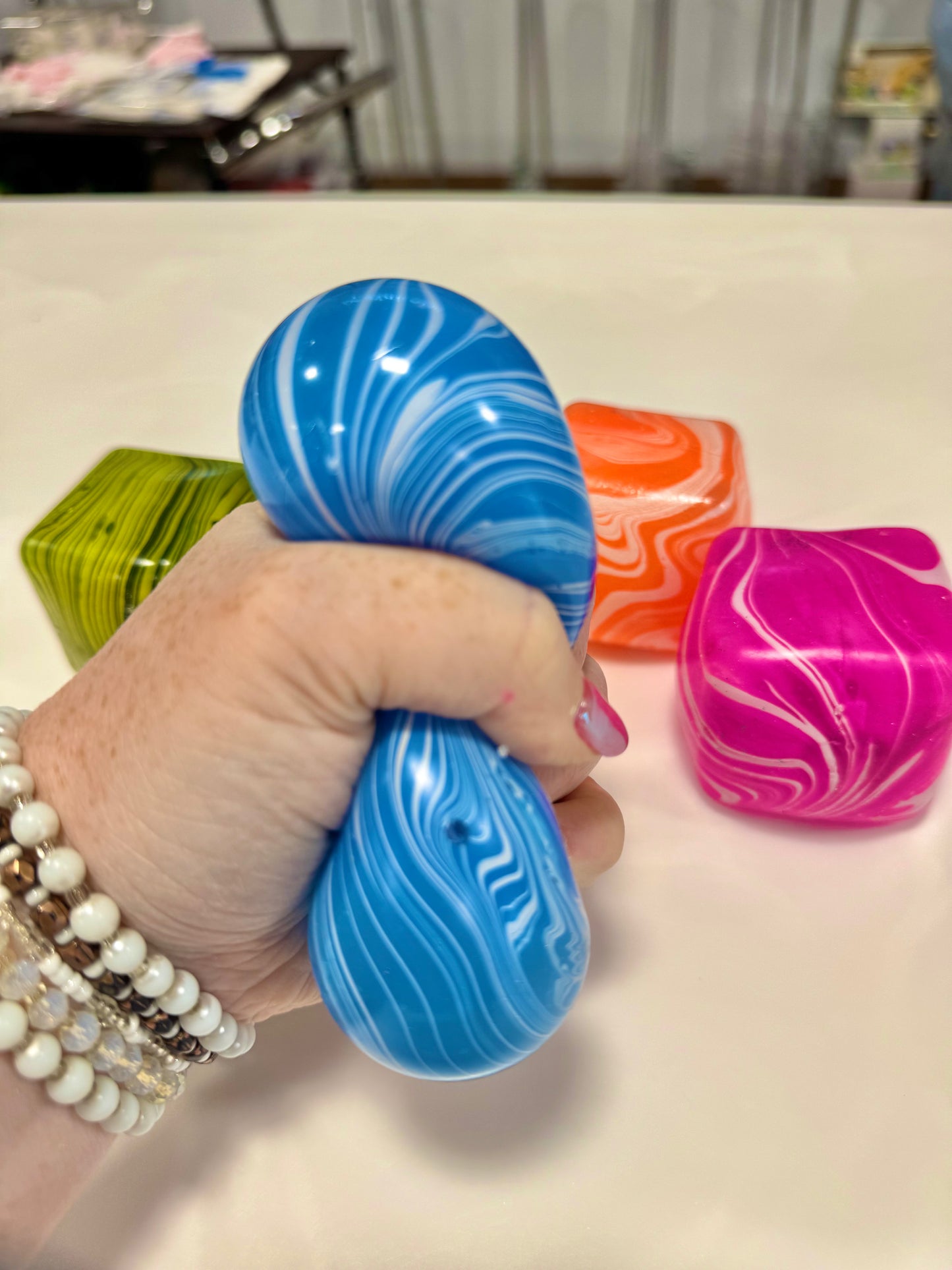 Fun Doh Swirl Squishy Cube