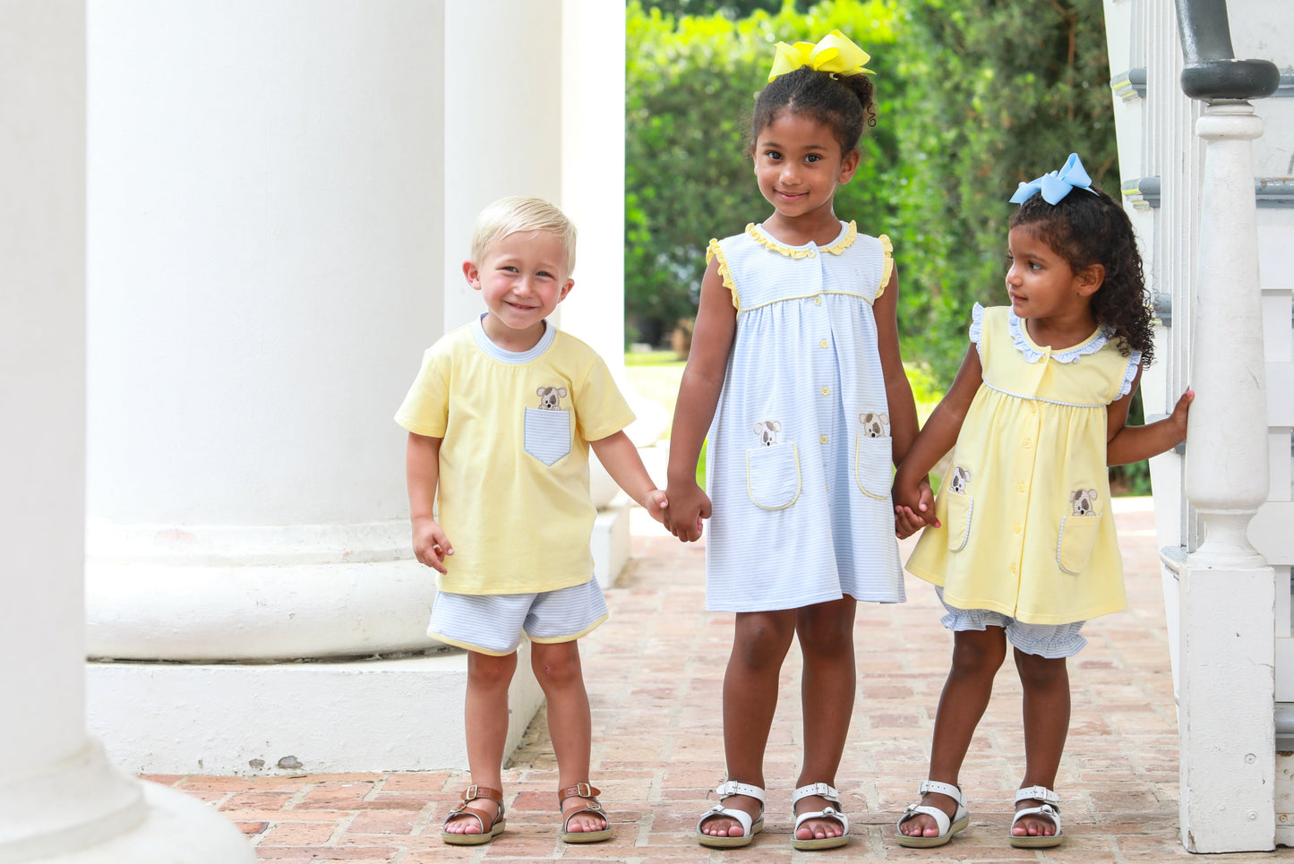 Trotter Street Kids Puppy Paws Ruffled Bloomer Set