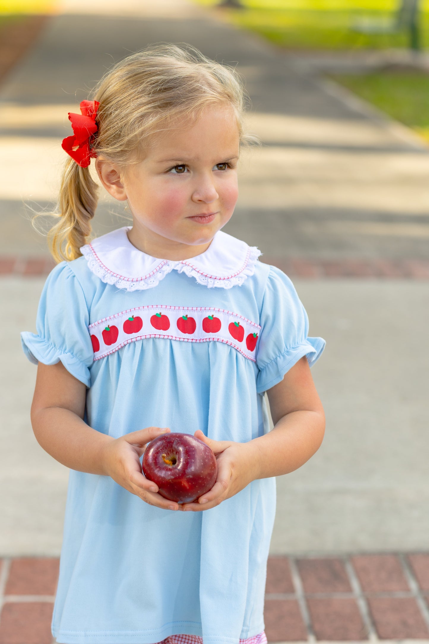 Trotter Street Kids Apple Ribbon Bloomer Set