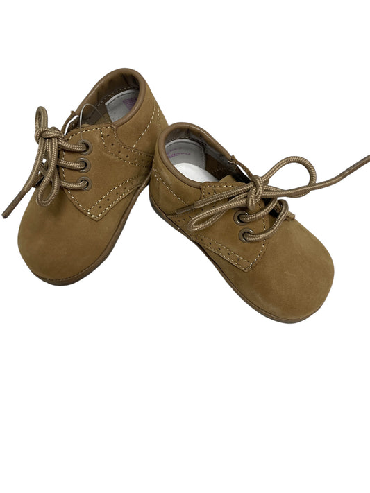 James Lace Up Shoe NUBUCK KHAKI