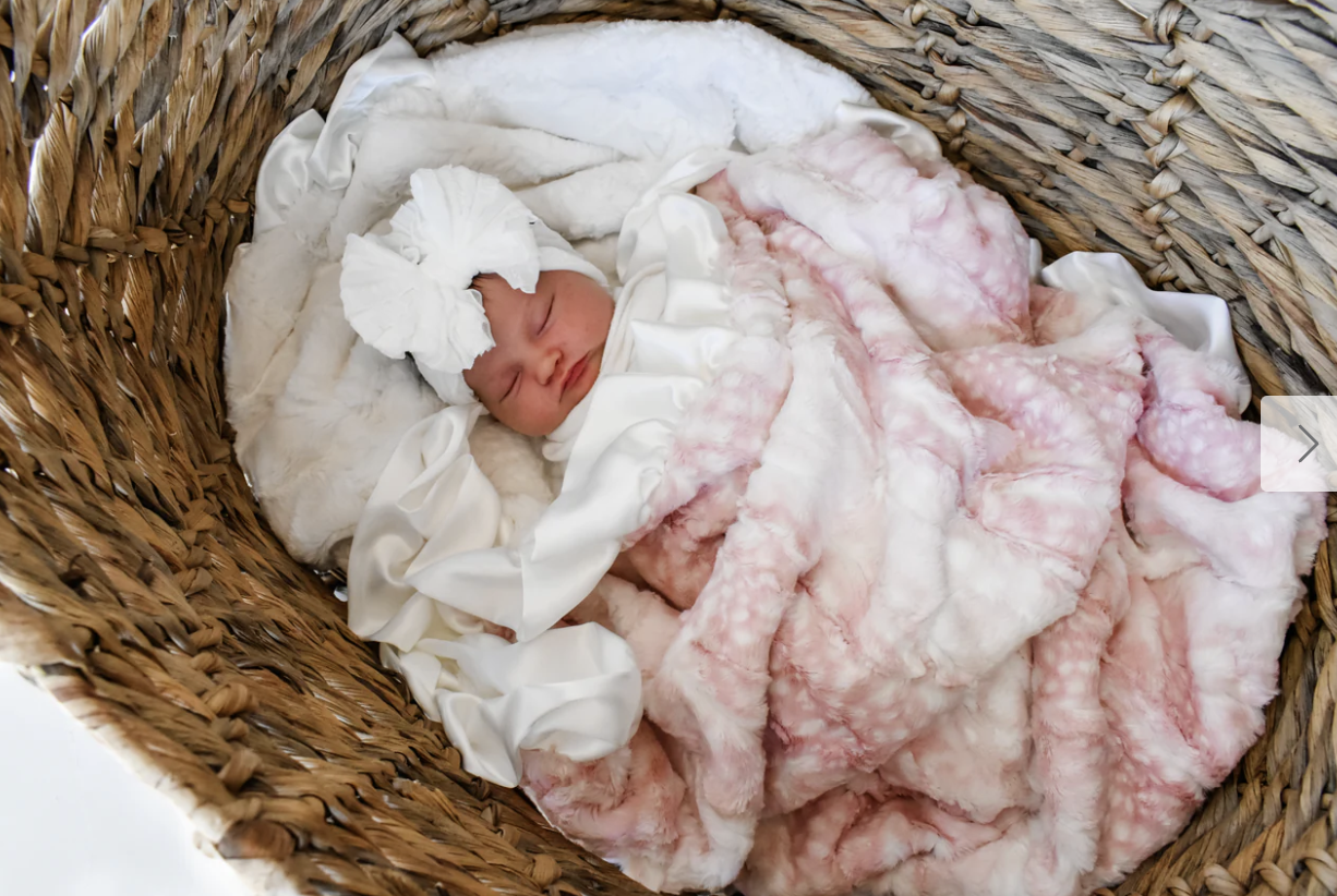 Sweet Pink Fawn Plush Blanket