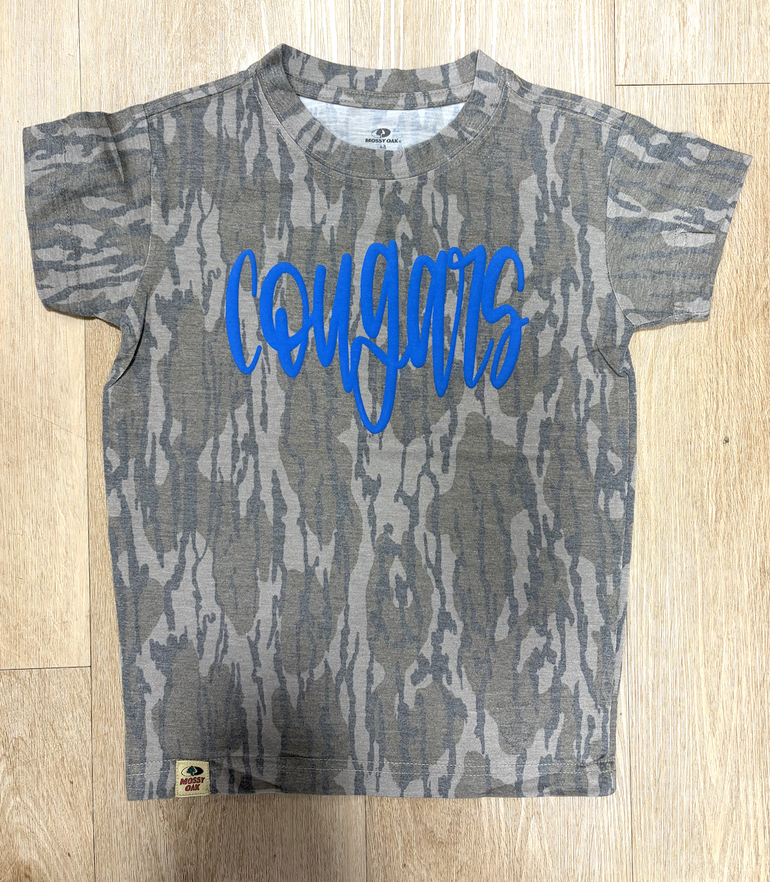 Mossy Oak Bottomland Puff Cursive Youth Shirt - Cougars