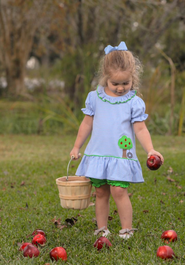 TSK Apple Tree & Tire Swing Bloomer Set