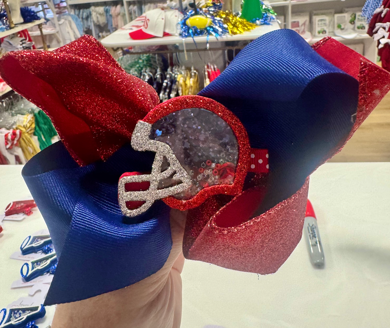 Helmet Bow Shakers
