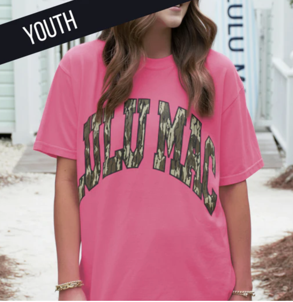 Lulu Mac Youth Comfort Colors  Mossy Oak Tee - Neon Pink