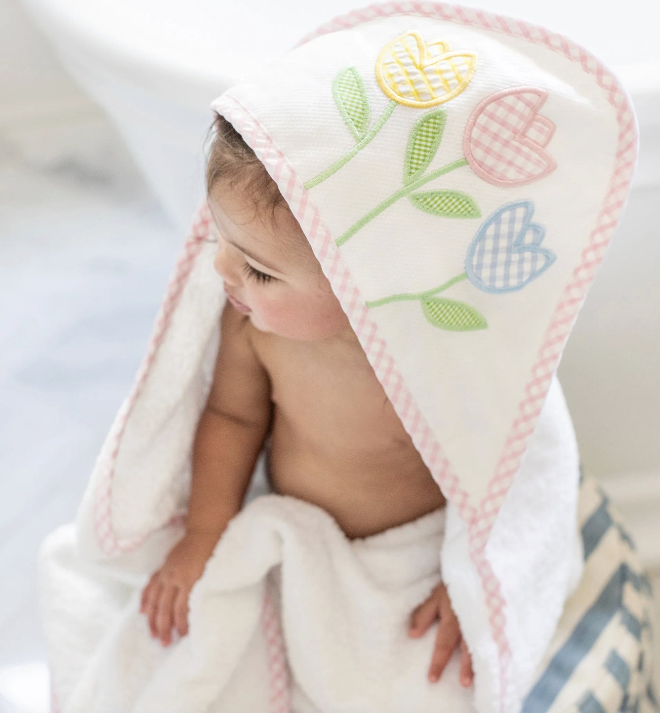 Flower Power Tulip Hooded Towel & Washcloth Set