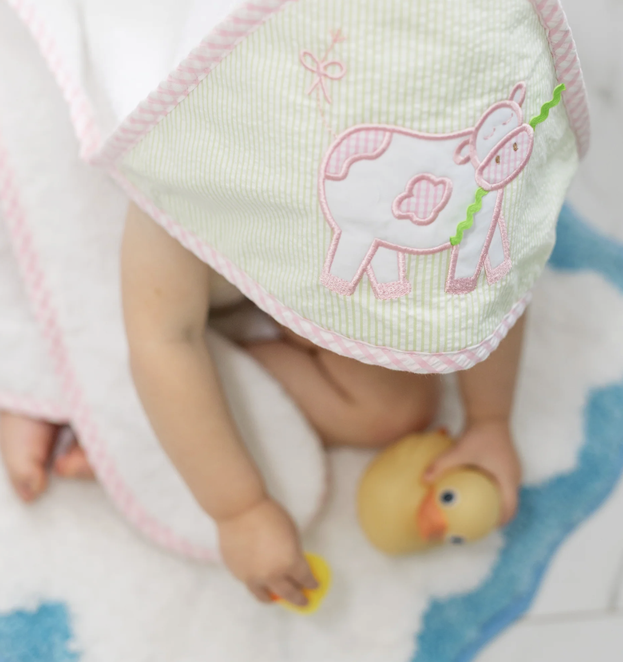 Moo-velous Bathtime Hooded Towel & Washcloth Set/Pink