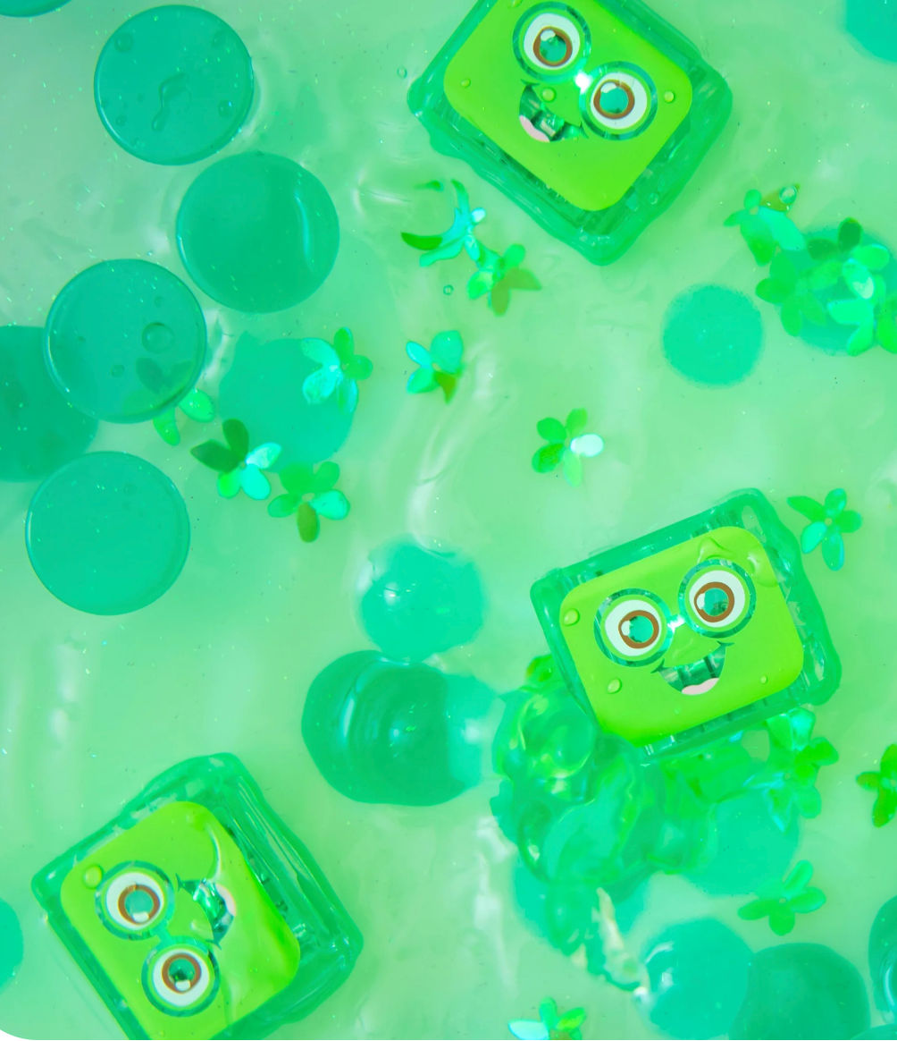 Glo Pals Light Up Cubes
