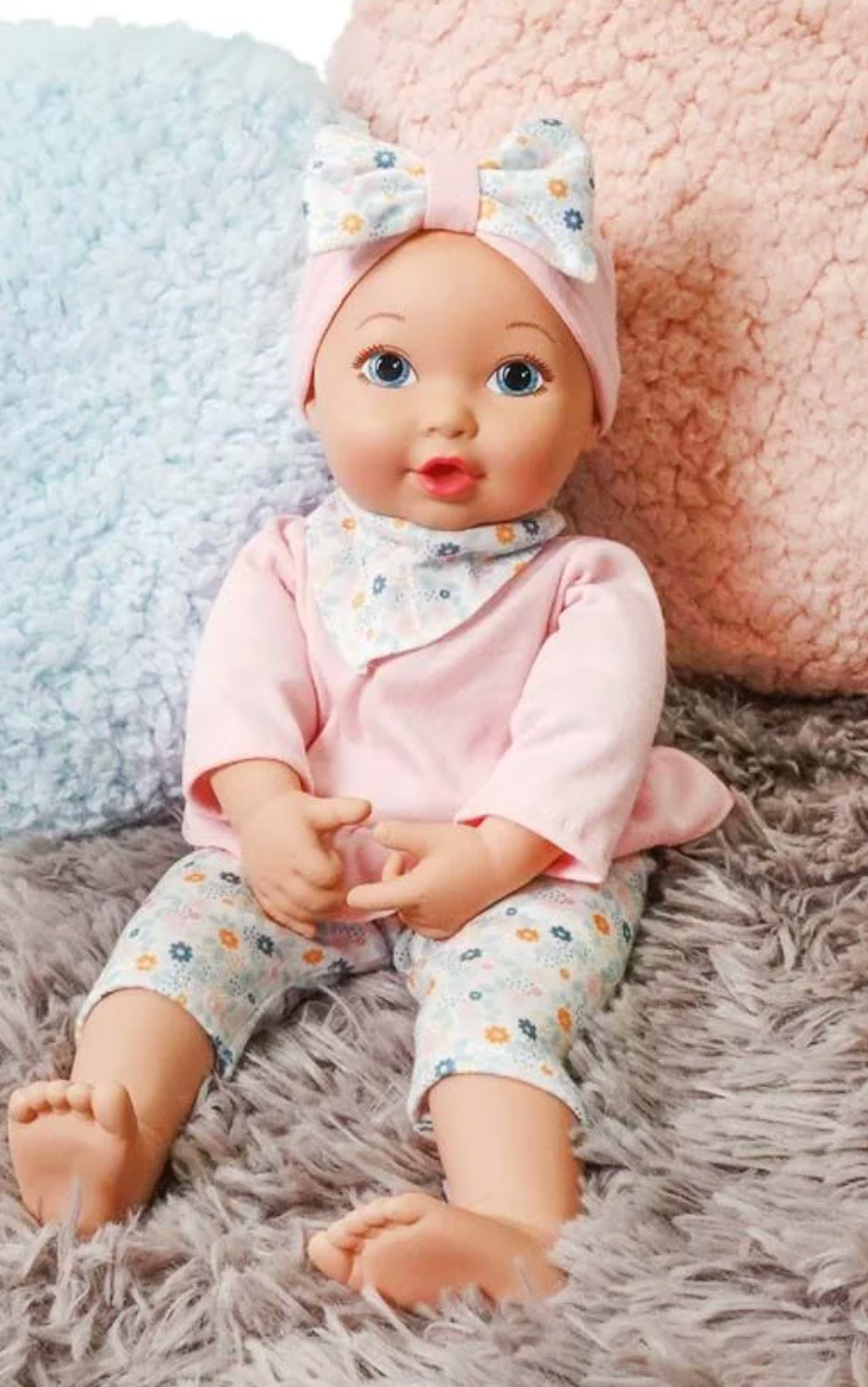 Madame Alexander Hugs and Giggles