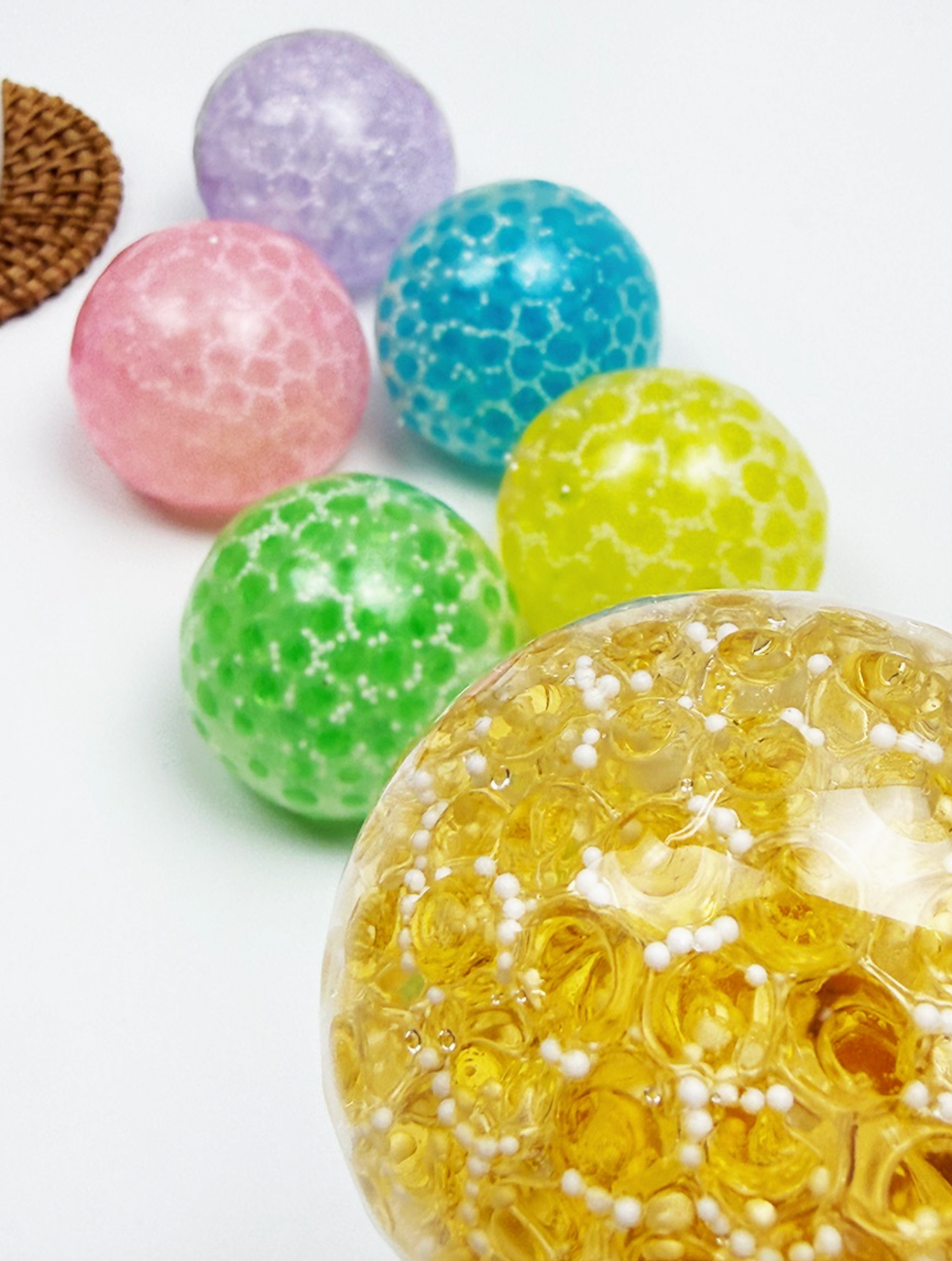 Sticky Jelly Crystal Ball