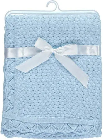 Baby Dove Popcorn Scallop Knit Blanket