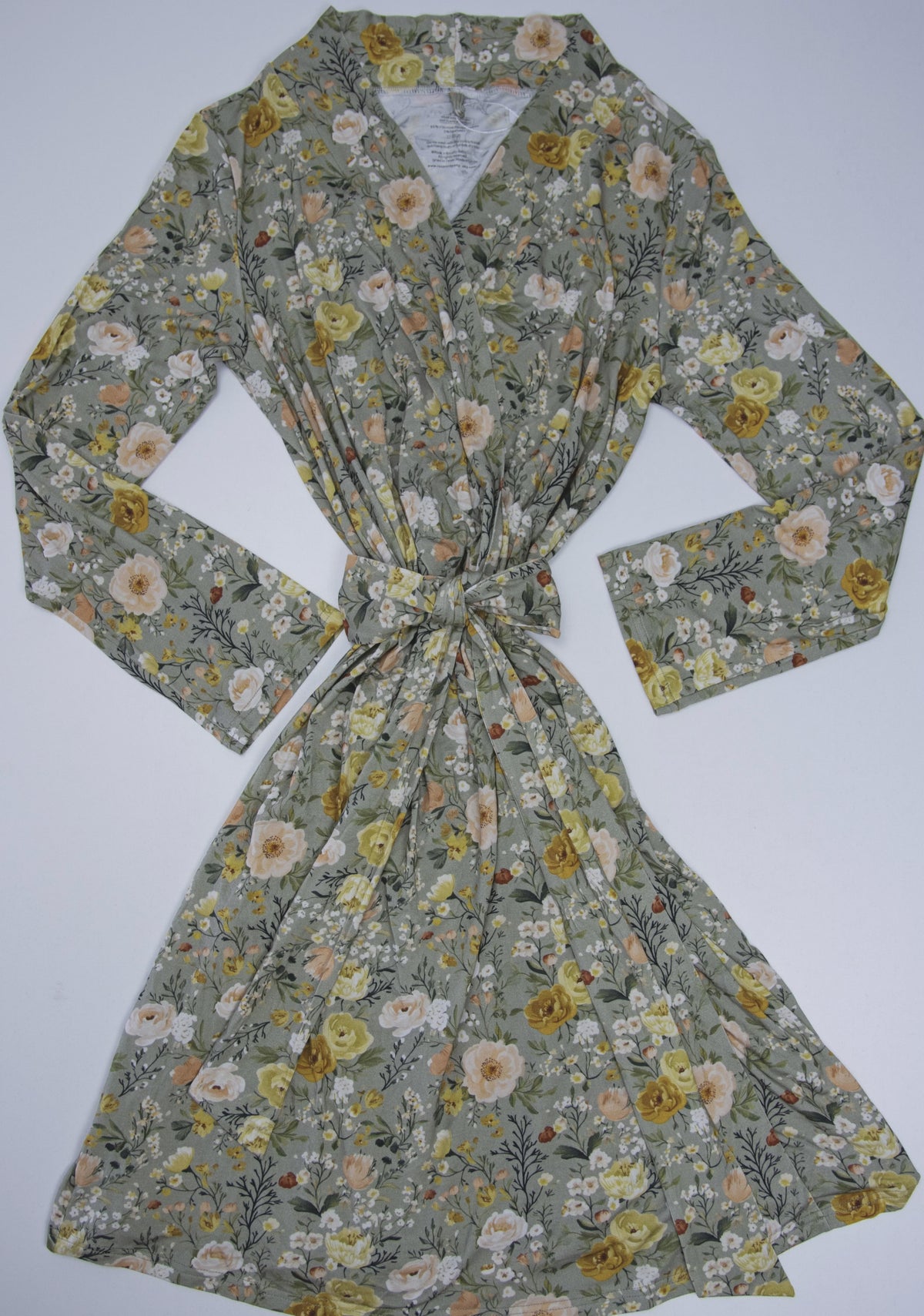 Rockin Royalty Willow Bloom Mom Robe