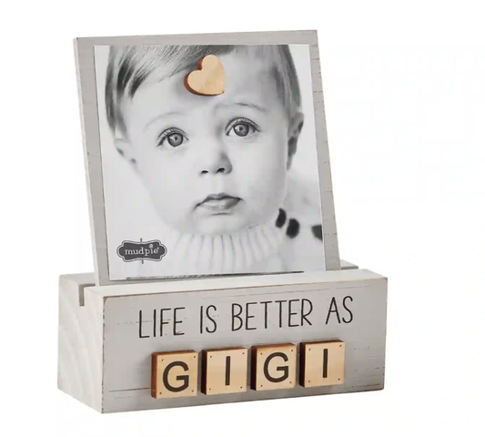 Gigi Letter Photo Block