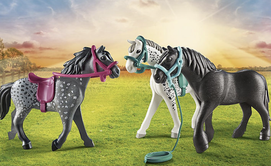 Horse Trio