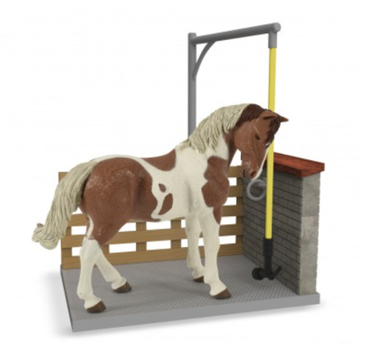 Horse Washing Box W/ Accessories