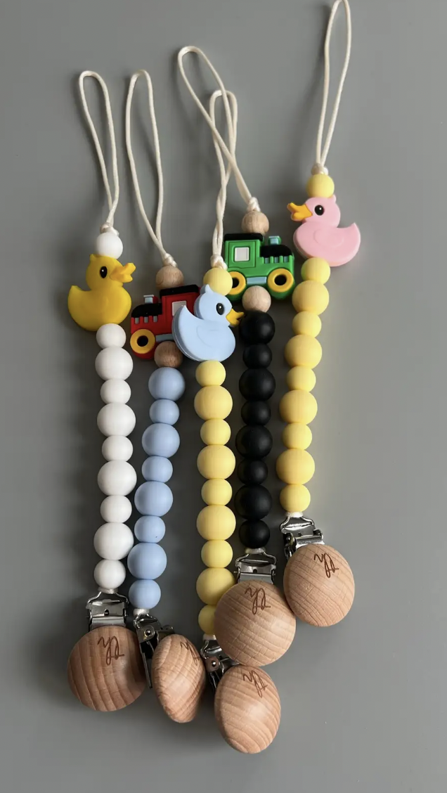 Grande Toy Teether Clip