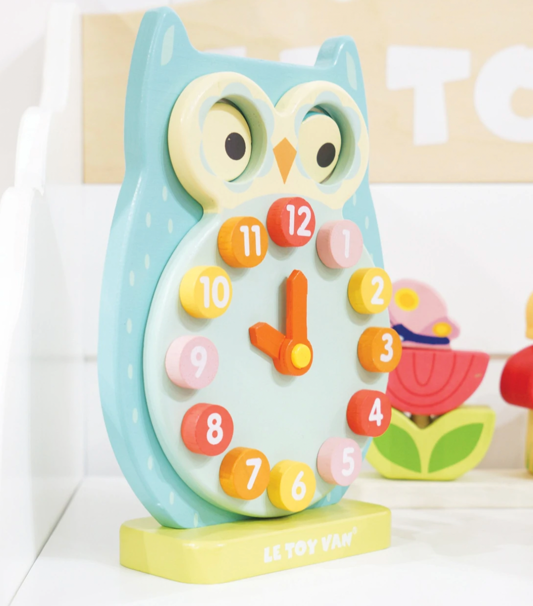 Blink Owl Clock